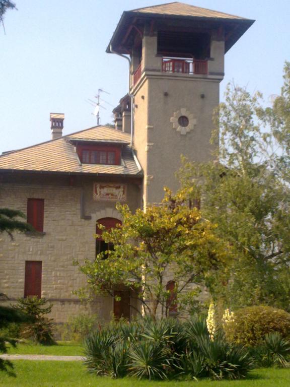 Albergo Villa & Roma Pallazzolo sullʼOglio المظهر الخارجي الصورة